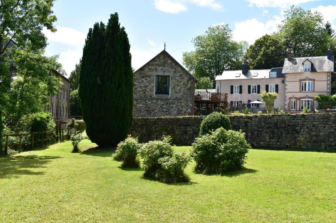Gites In Le Neufbourg -Mortain ภายนอก รูปภาพ